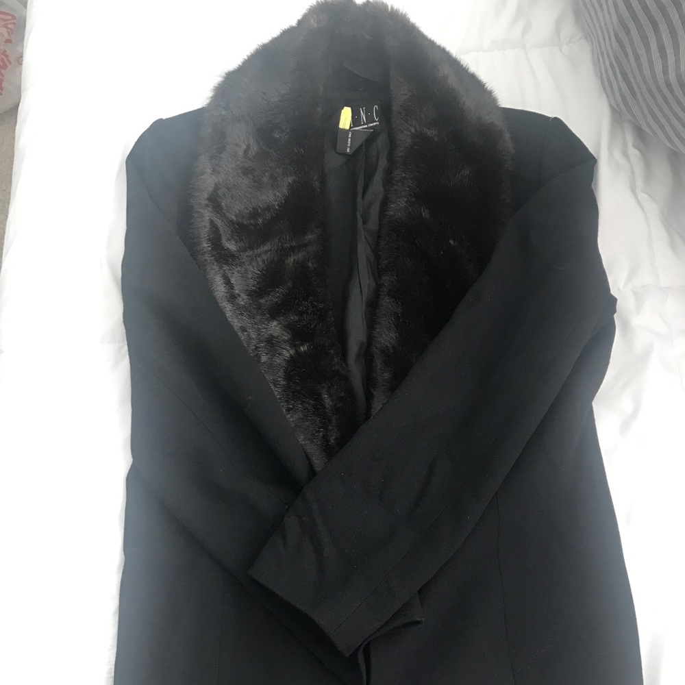 Fur-Lined Black Blazer ❤️
